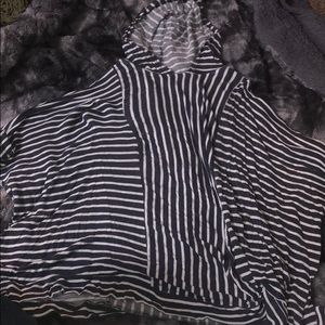 Hooded striped shirt shirt